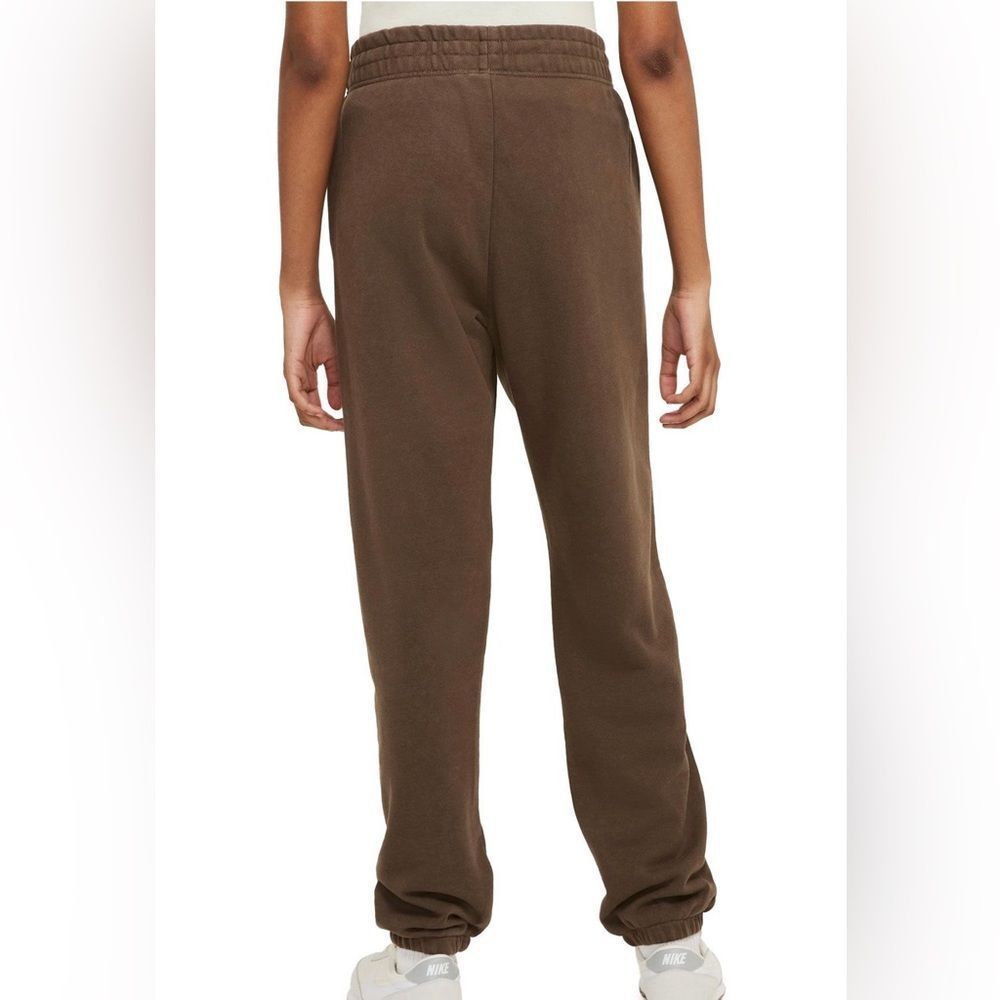 NWT Nike Essential Washed Fleece Mid-Rise Pants Brown Women XL(DD5630-004)$70